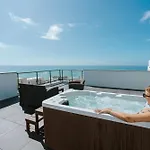 Villa Bela Vista With Sea View, Jacuzzi&private Pool