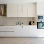 Bela Vista With Sea View, Jacuzzi And Private Pool * Lourinhã