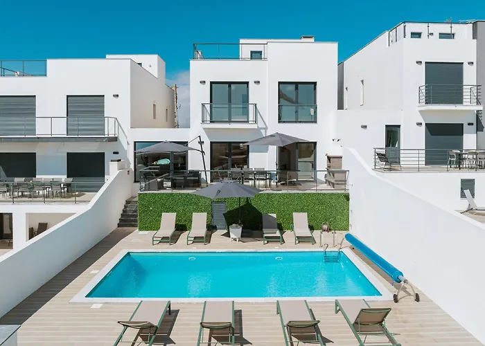 Bela Vista With Sea View, Jacuzzi And Private Pool Villa *